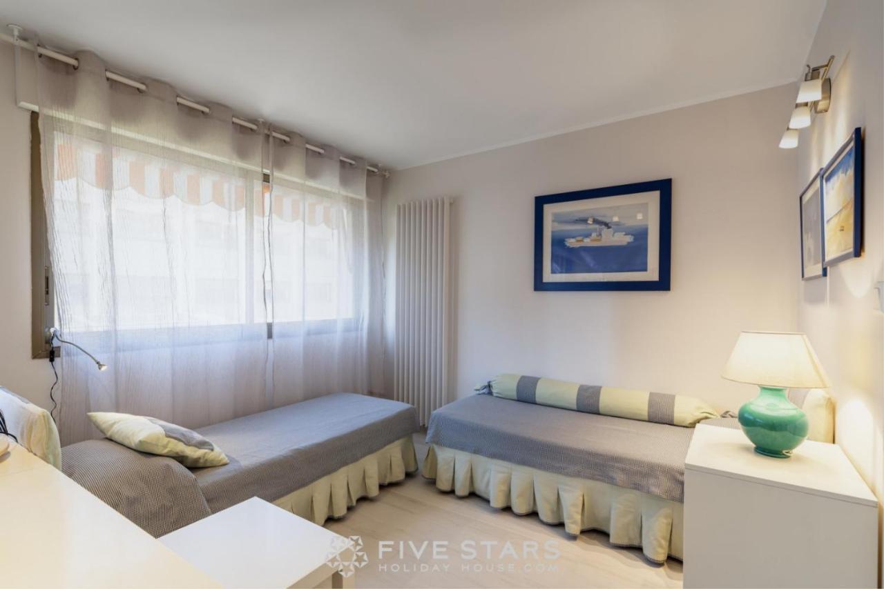 La canard des étoiles Five stars holiday house Nizza Esterno foto